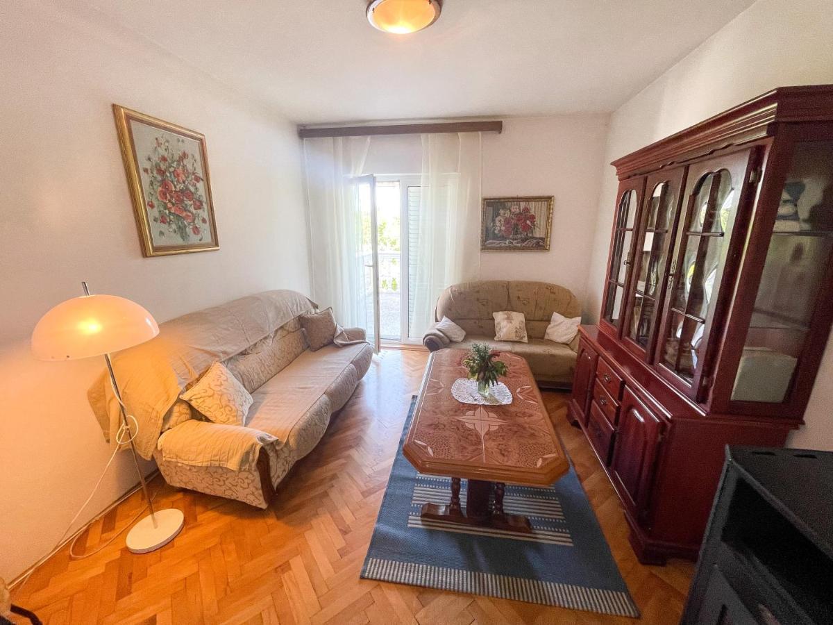 Apartmani Leonarda Jadranovo Extérieur photo