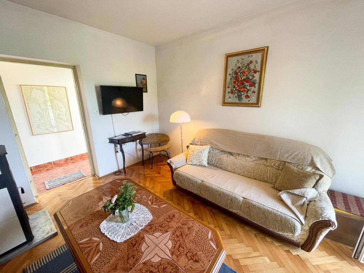 Apartmani Leonarda Jadranovo Extérieur photo