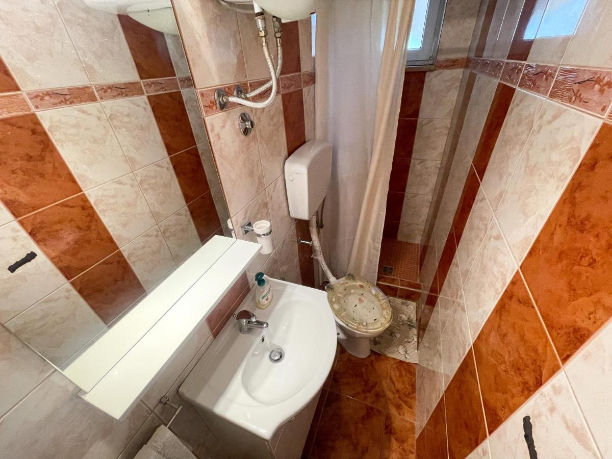 Apartmani Leonarda Jadranovo Extérieur photo